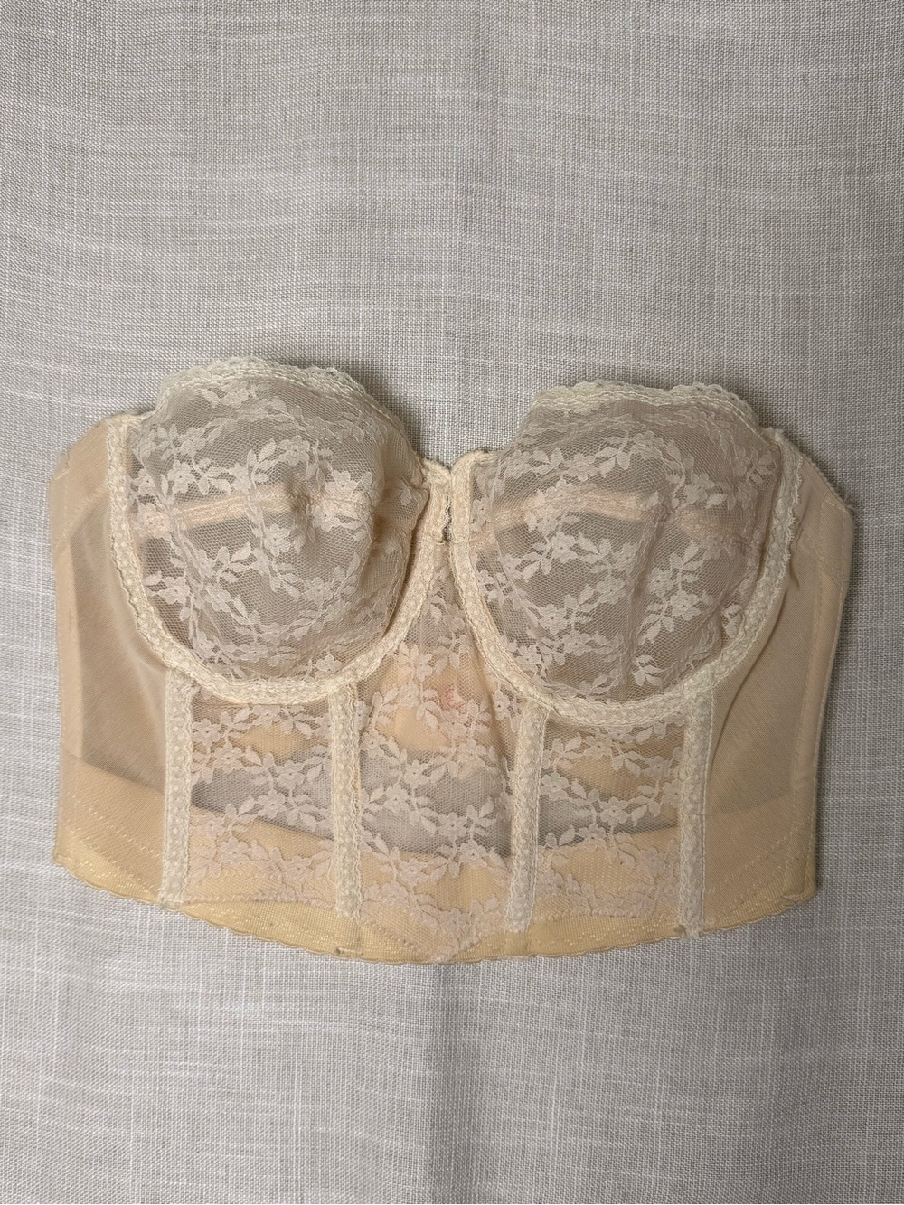 Vintage Backless Corset by Young Smoothie